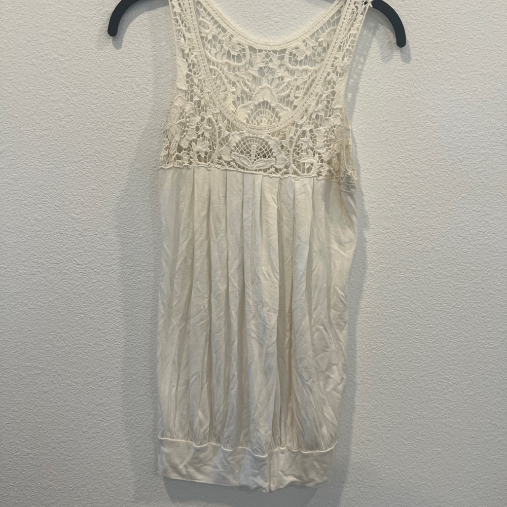 Forever 21 White Lace Detail Top